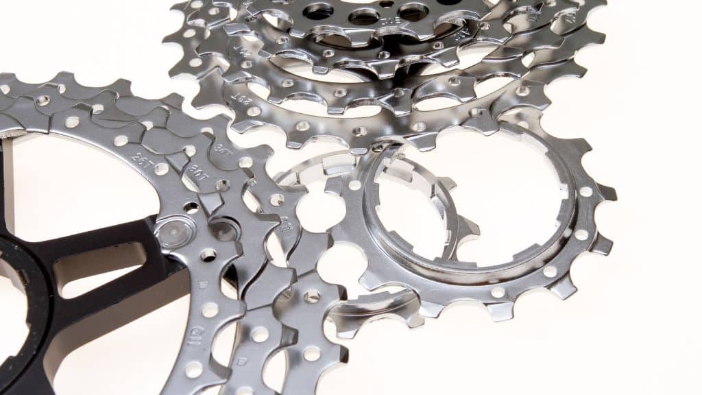 The cogs on a cassette spread apart